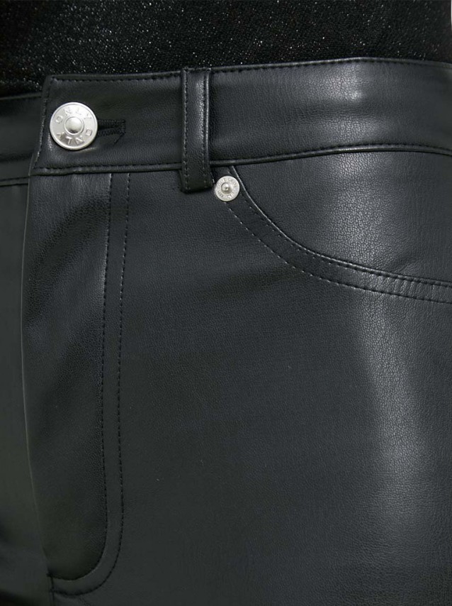 Pantalones Femenino Only