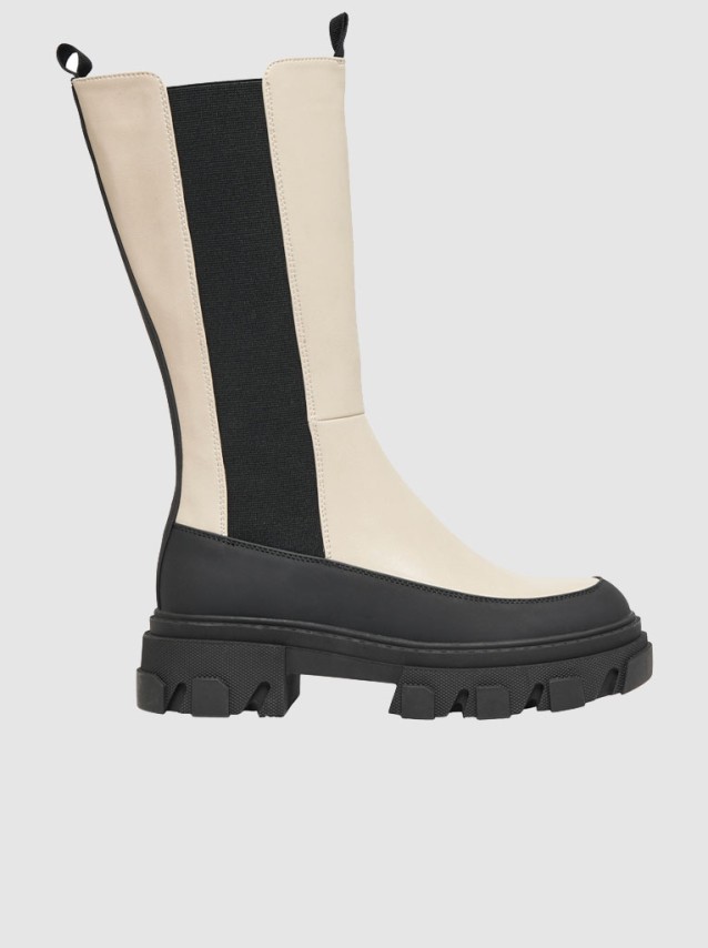 Boots Female Only