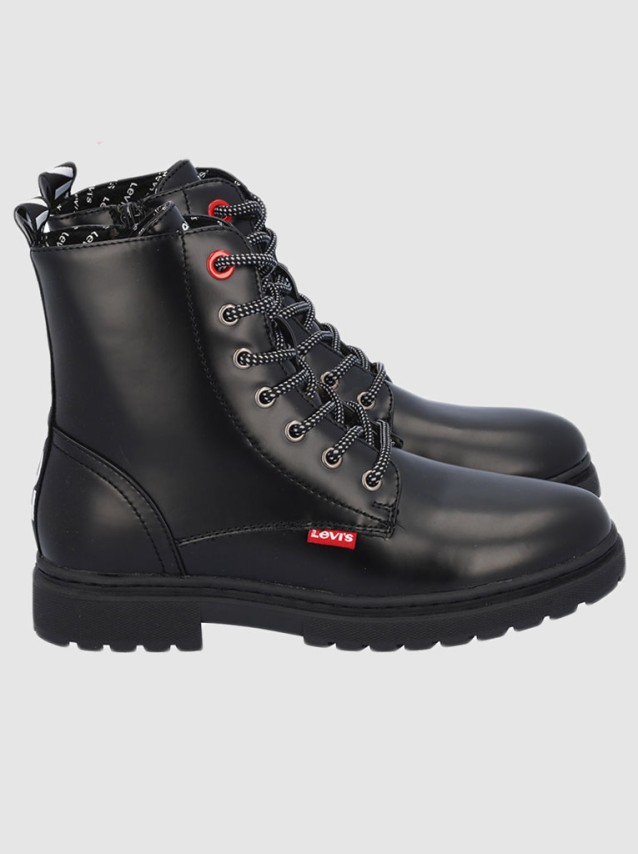 Boots Female Levis