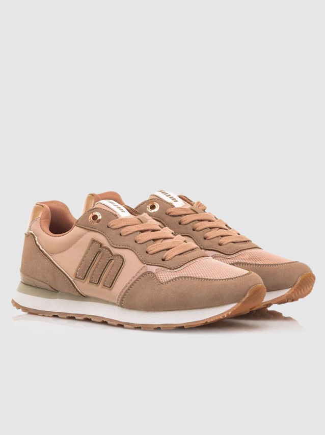 Trainers Female Mtng