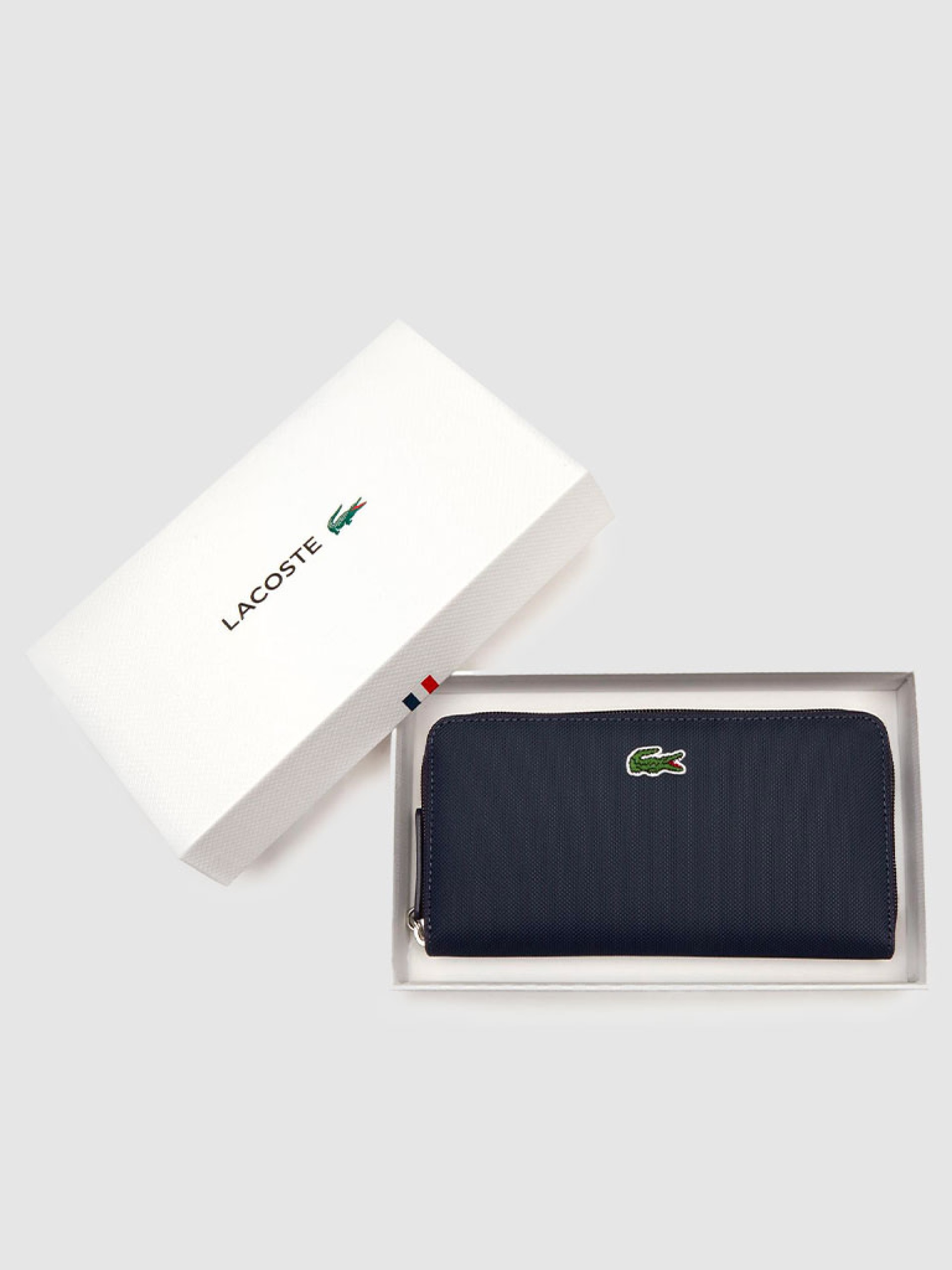 Wallets Female Lacoste