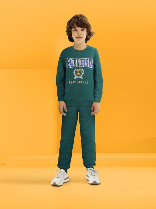 Calas Menino Name It