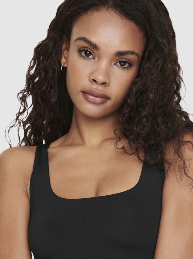 Top Mulher Lea Fit Only