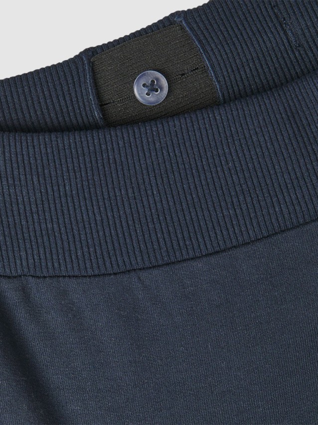 Calas Menino Name It