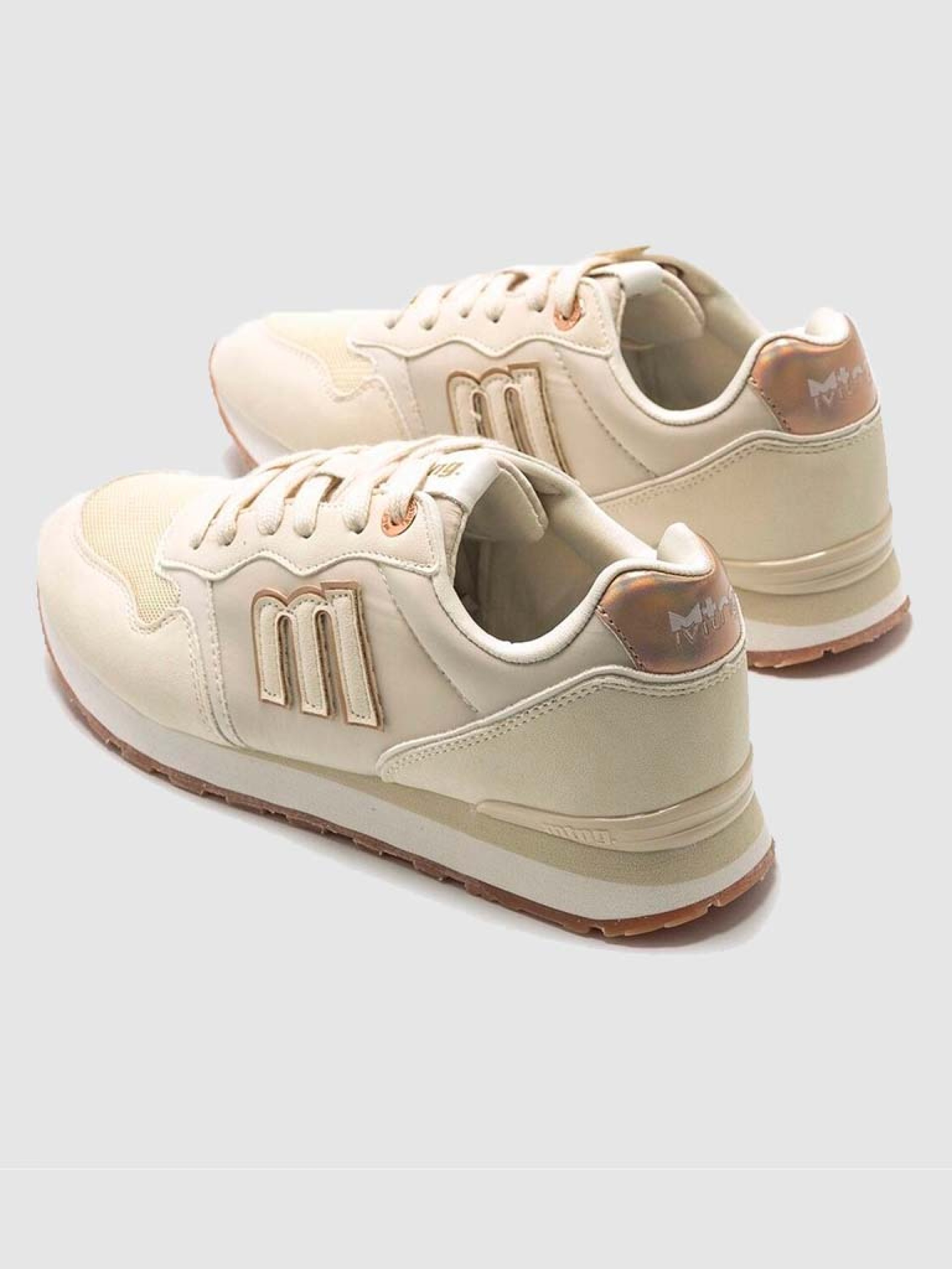 Chaussures de Sport Féminin Mtng