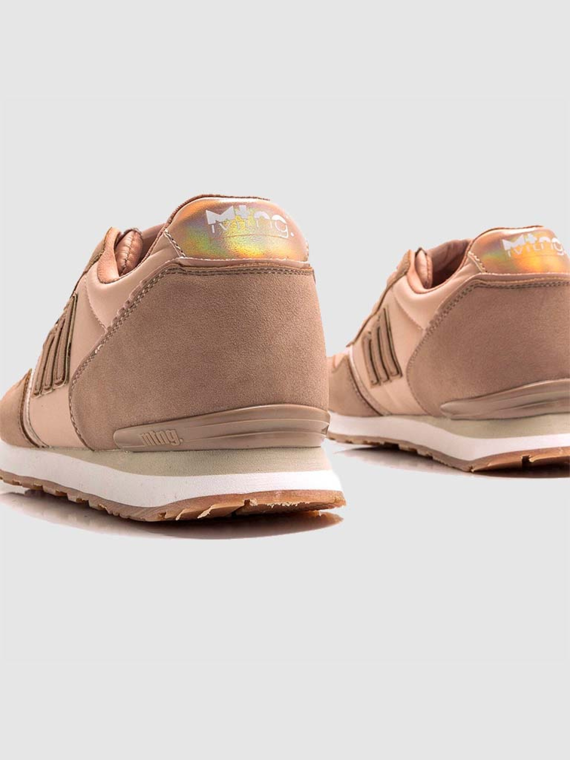 Chaussures de Sport Féminin Mtng