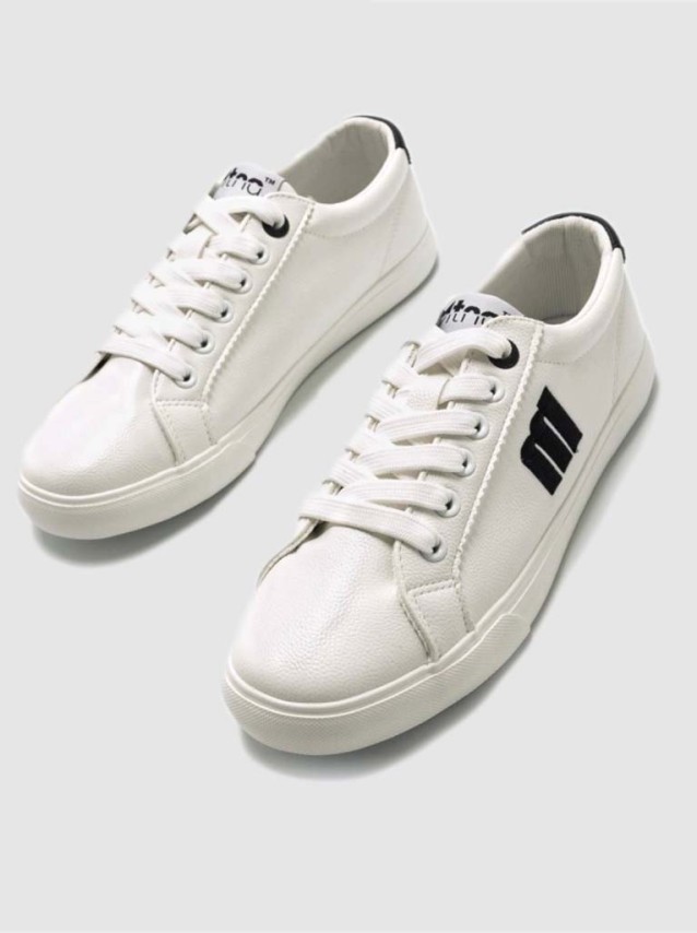 Baskets F�minin Mtng