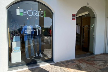 Inauguration of the first multi-brand clothing store in Caminha