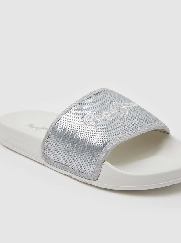 Hats Female Pepe Jeans Footwear