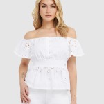 Tops Female Guess