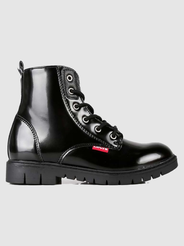 Boots Female Levis