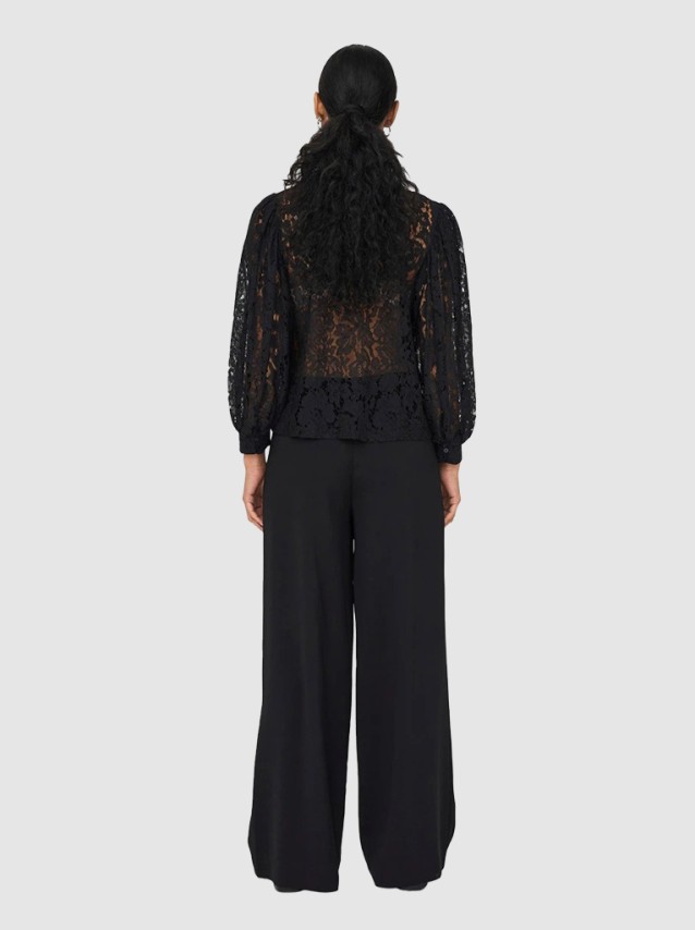 Shirt & Blouse Female Only