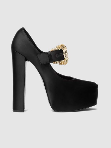 Shoes Female Versace