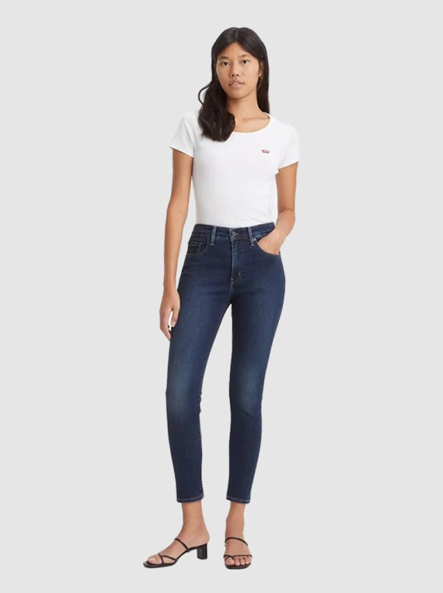 Calas Mulher Levis