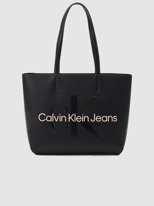 Shoppers Female Calvin Klein