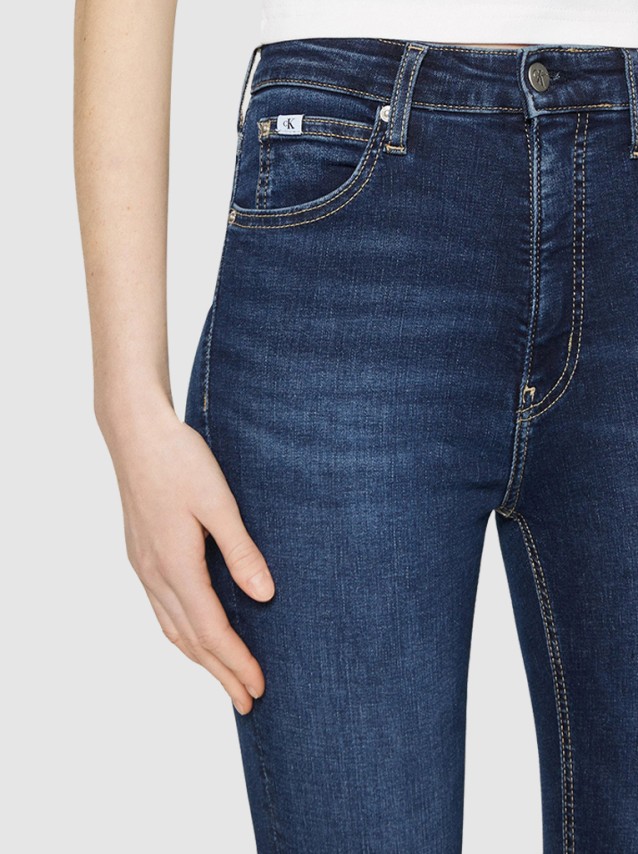 Cal�a de Ganga Mulher Ankle Super Skinny Calvin Klein