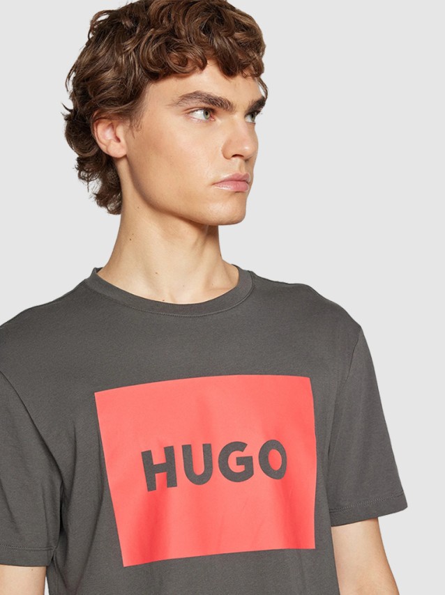 Camiseta Masculino Hugo