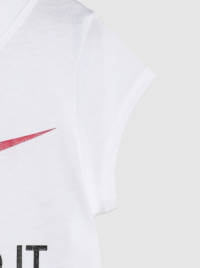 T-Shirt Menina Swoosh Nike