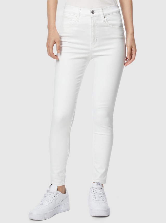 Cala de Ganga Mulher 721 High Rise Skinny Levis