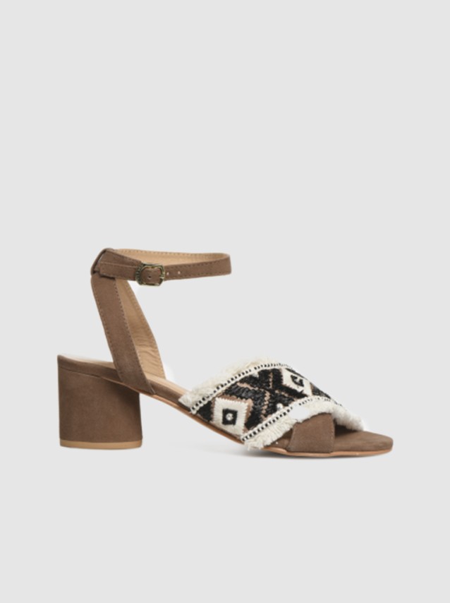 Sandalias Femenino Gioseppo