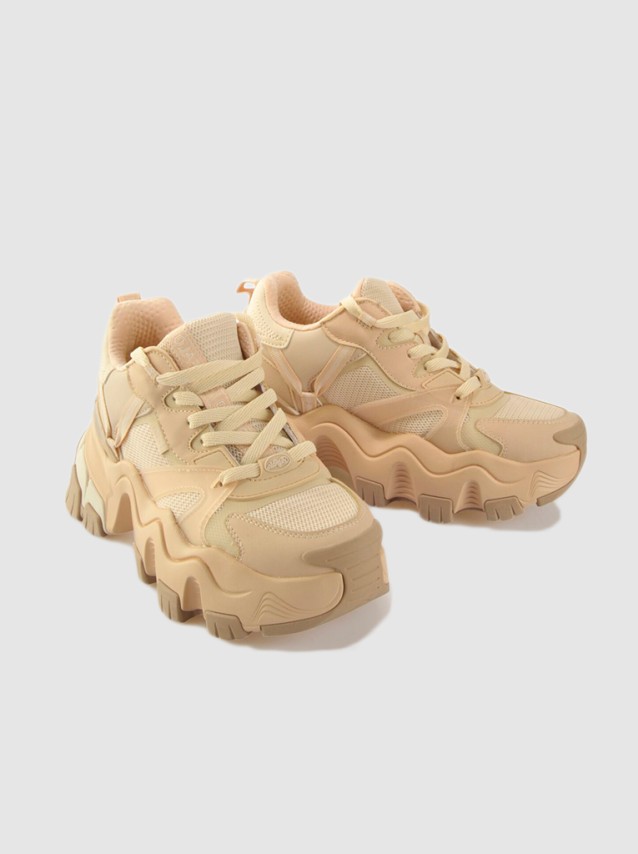 Trainers Female Buffalo