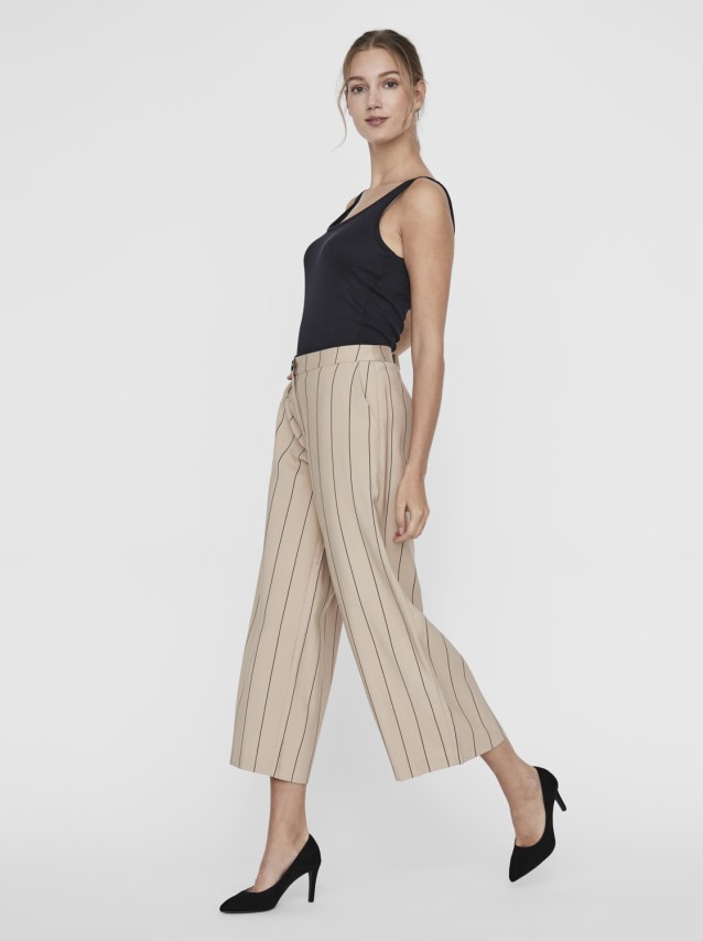 Pantalones Femenino Vero Moda