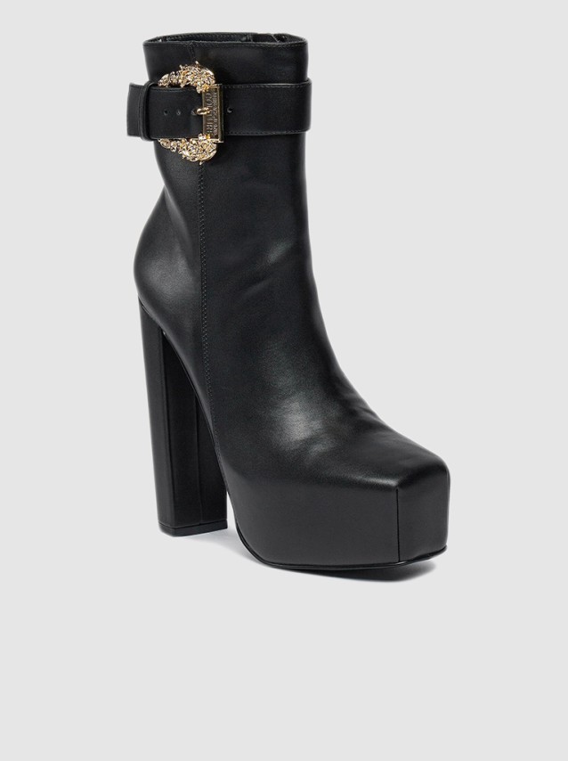 Boots Female Versace
