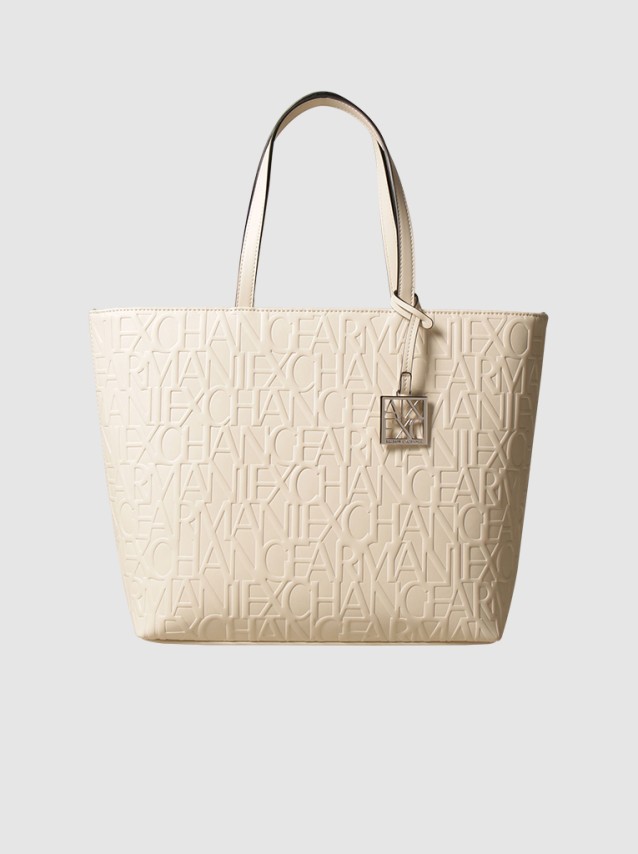 Shoppers Fminin Armani Exchange