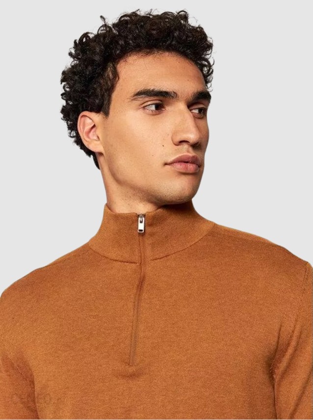 Jumpers Male Selected