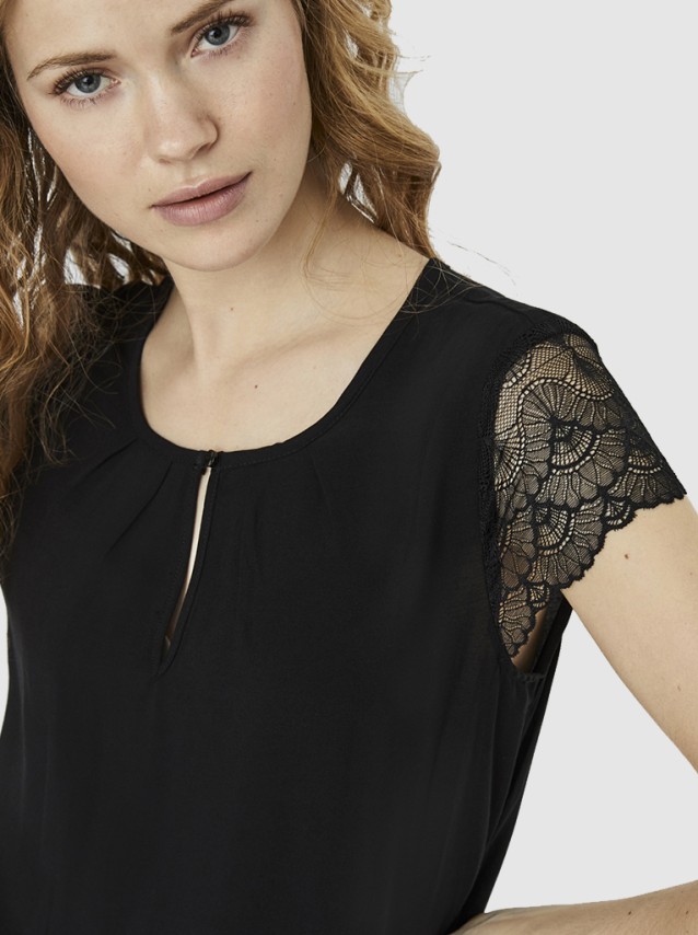 Tops Femenino Vero Moda