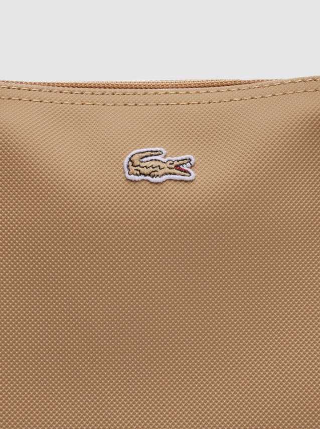 Shoppers Female Lacoste