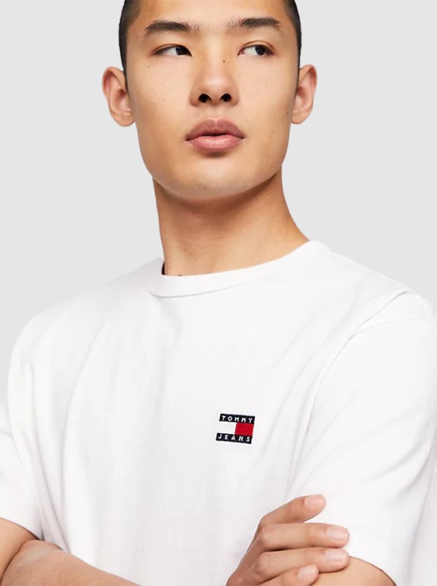 T-Shirt Homem Badge Tommy Jeans