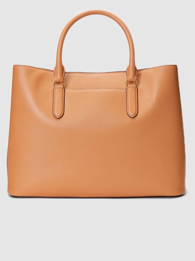 Shoppers Fminin Ralph Lauren