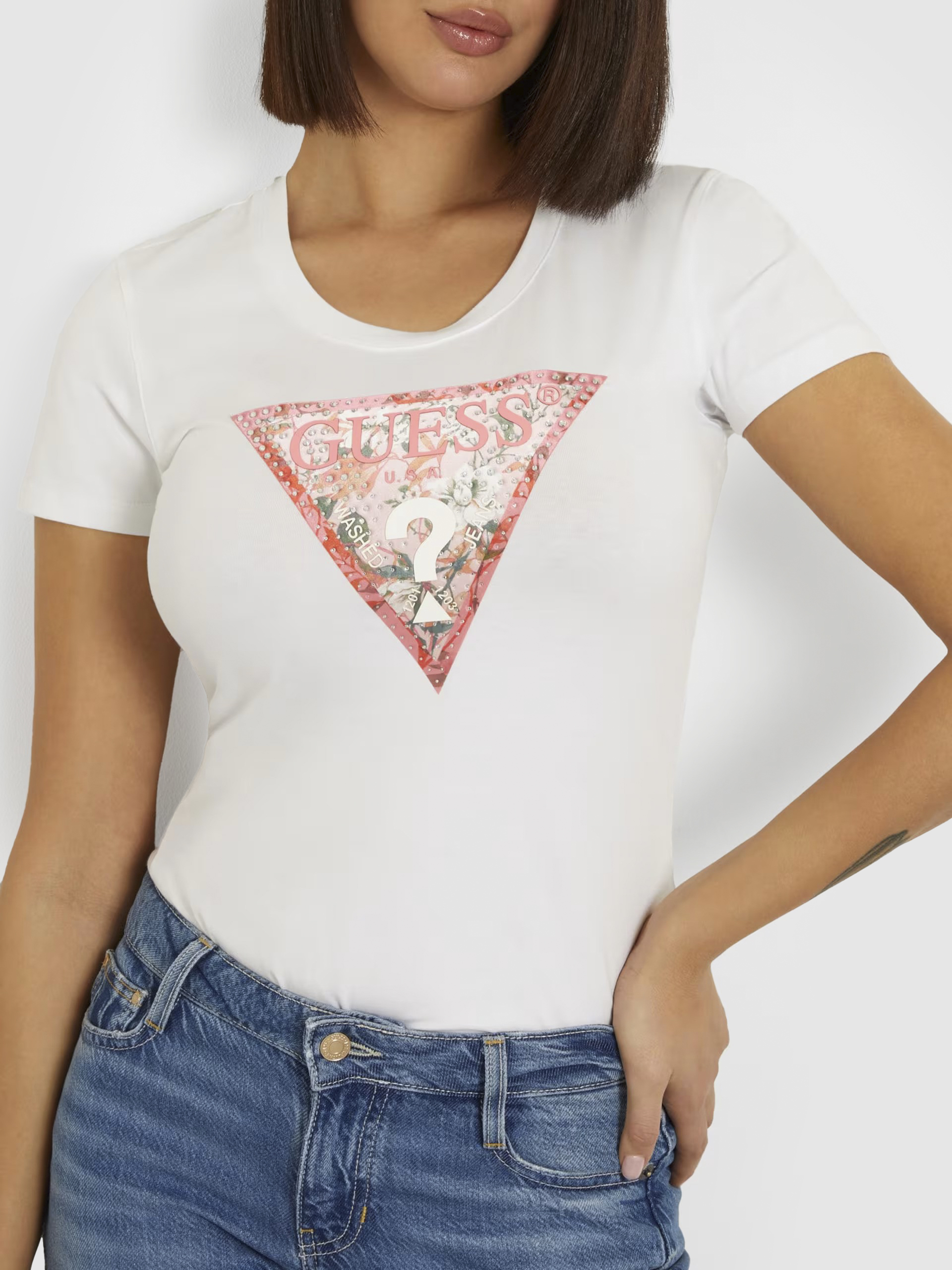 T-Shirt Féminin Guess