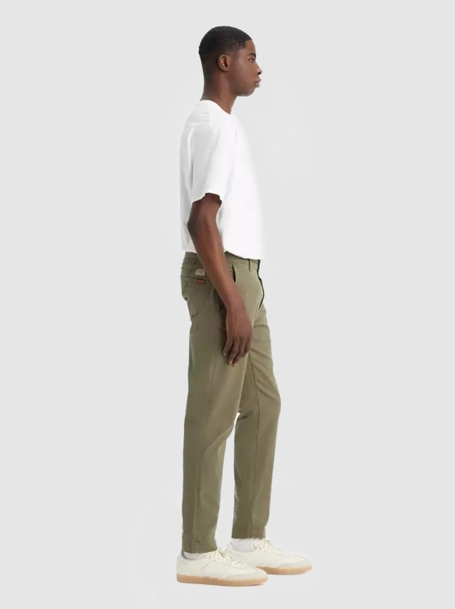 Cal�a Homem Chino Levis