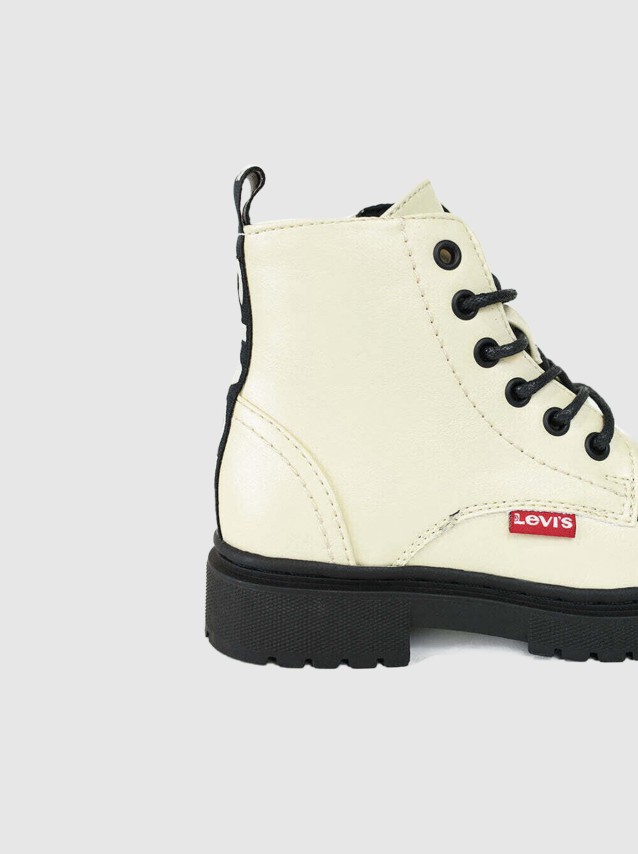 Boots Female Levis