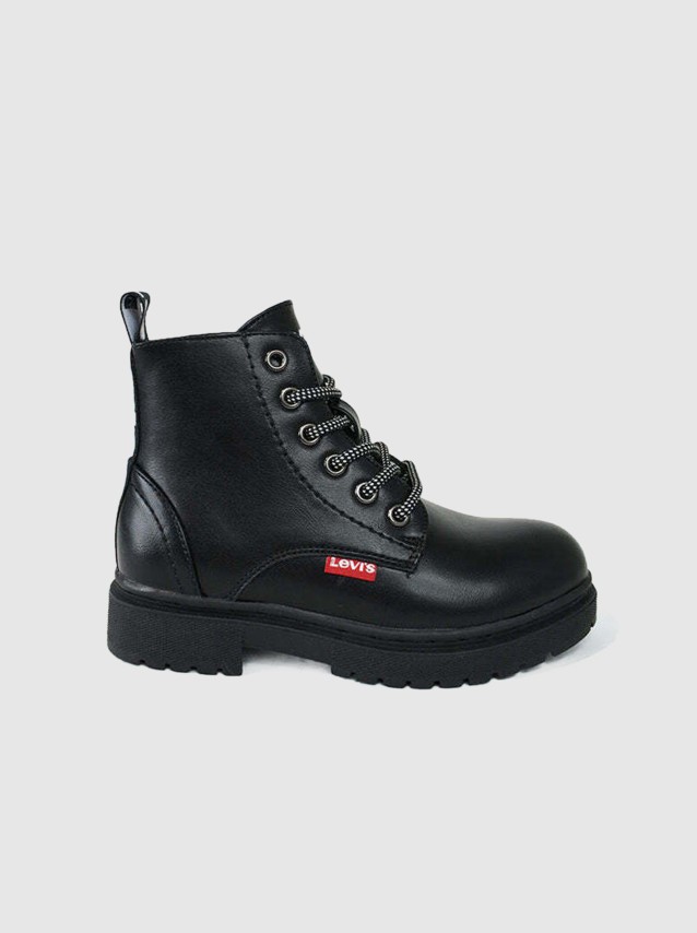 Boots Female Levis