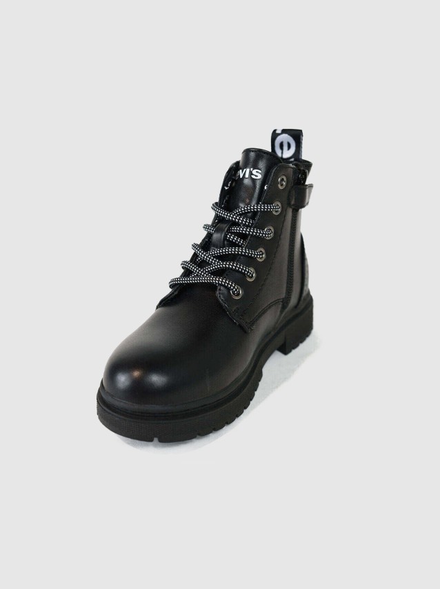 Boots Female Levis