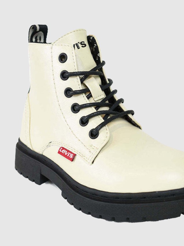 Boots Female Levis