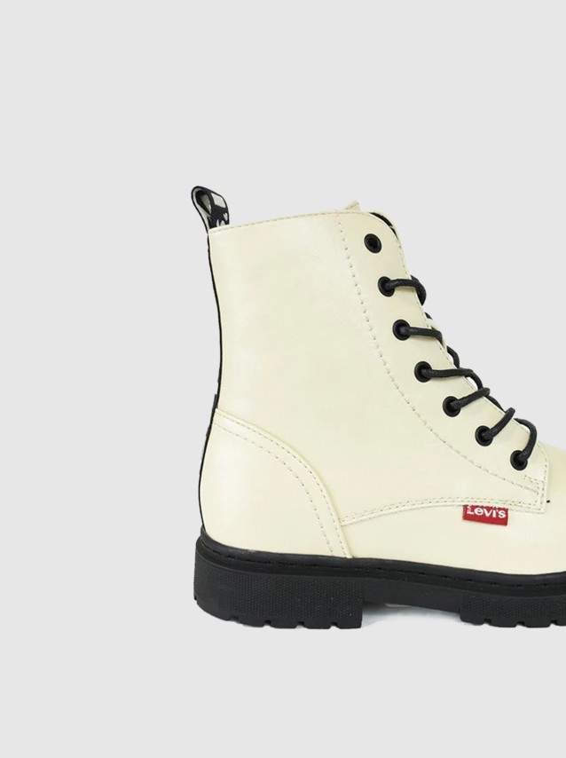 Boots Female Levis