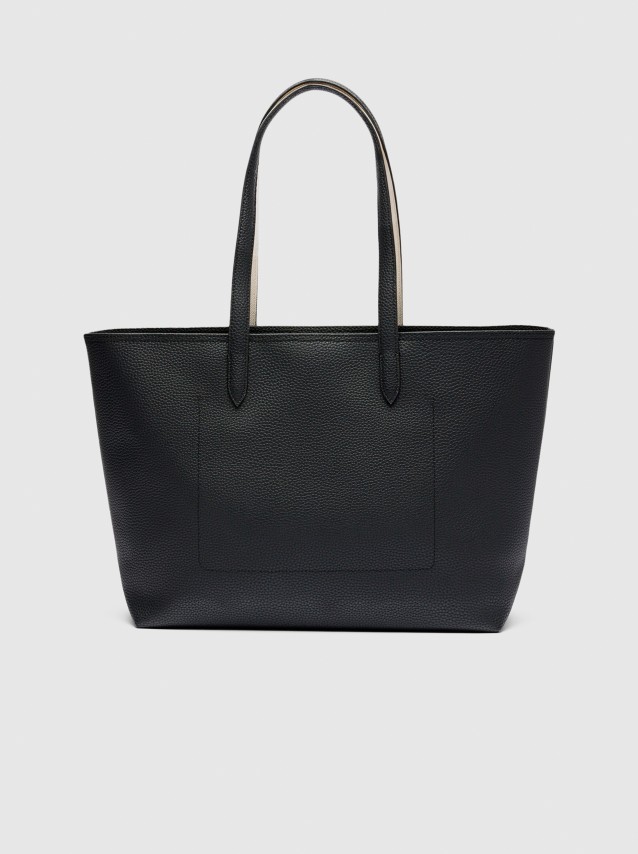 Shoppers Female Lacoste