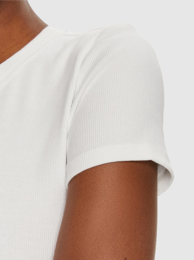 Camiseta Femenino Hugo