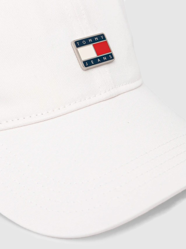 Female Tommy Jeans