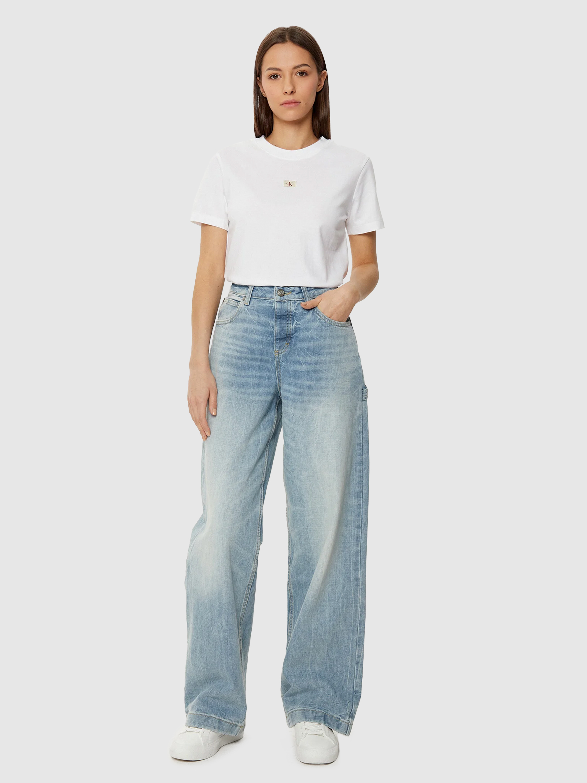 T-Shirt Féminin Calvin Klein