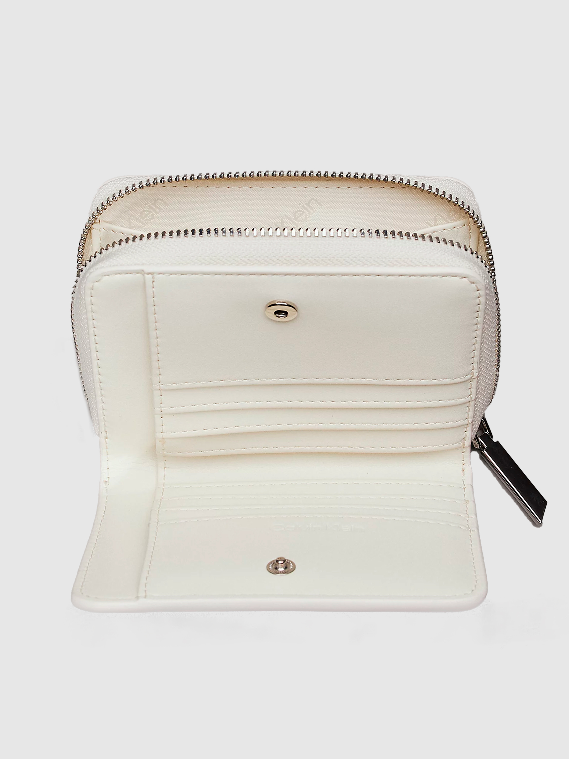 Femenino Calvin Klein