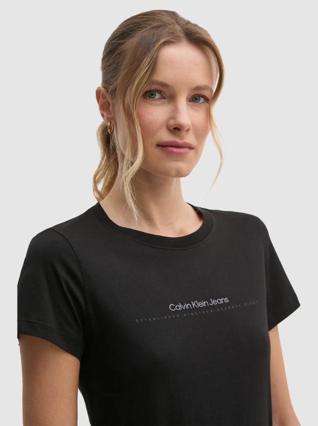 Mulher Institutional Graphic Slim Tee Calvin Klein