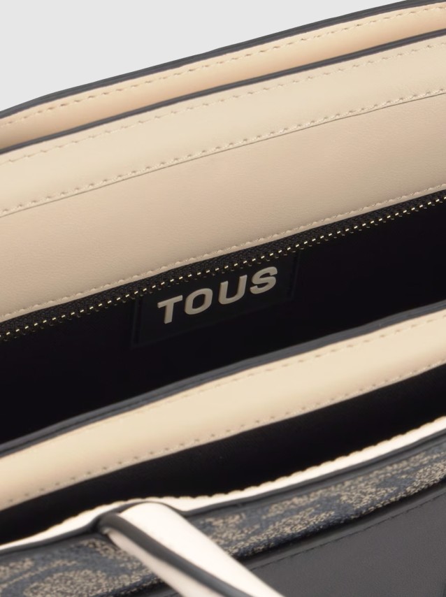 Shoppers Female Tous