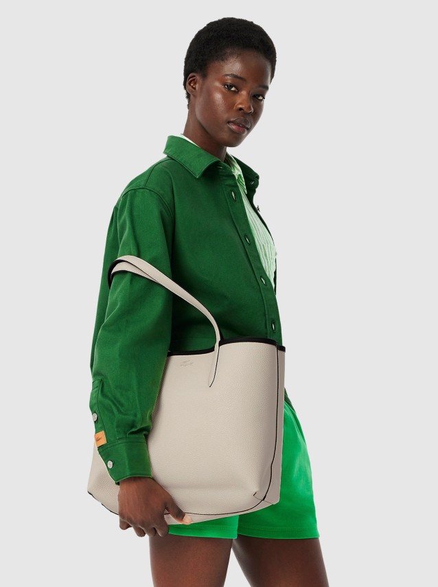 Shoppers Fminin Lacoste