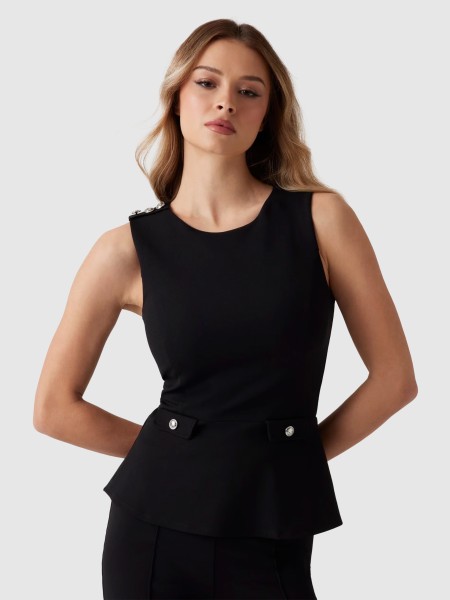 Tops Female Guess