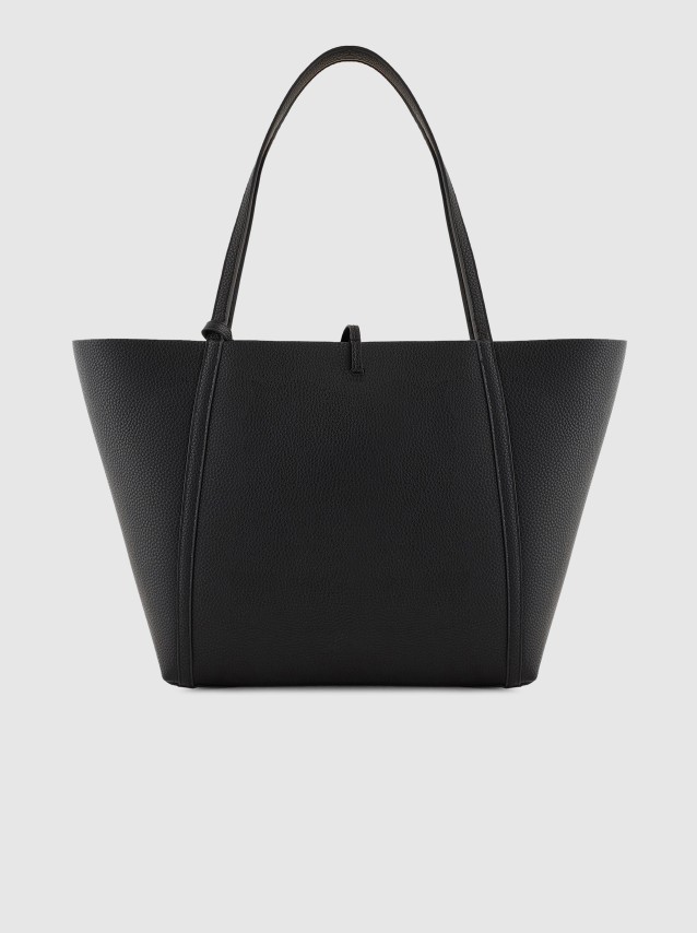 Shoppers Female Armani Exchange